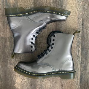 Dr. Marten 1460 Women’s Pascal Virginia Patent Leather Combat Boots